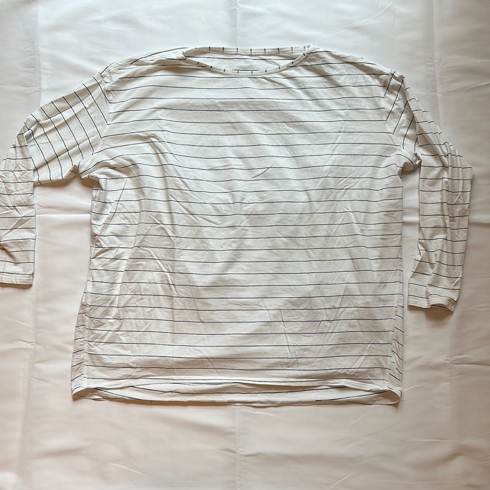 Lululemon Back In Action Long Sleeve